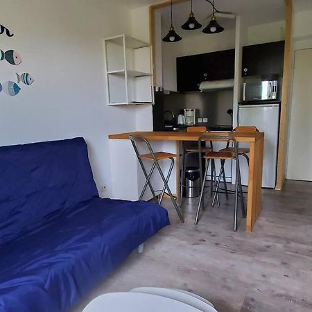 Appartement Dans Residence Avec Piscine La Londe-les-Maures Bagian luar foto