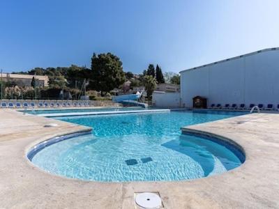 Appartement Dans Residence Avec Piscine La Londe-les-Maures Bagian luar foto