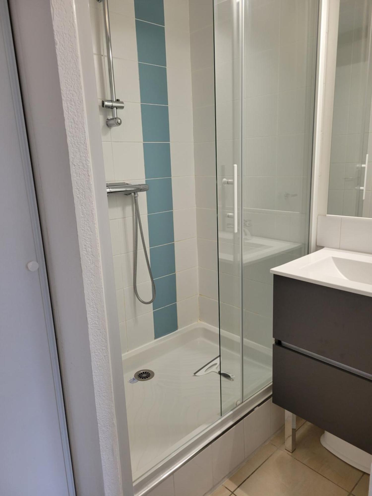 Appartement Dans Residence Avec Piscine La Londe-les-Maures Bagian luar foto
